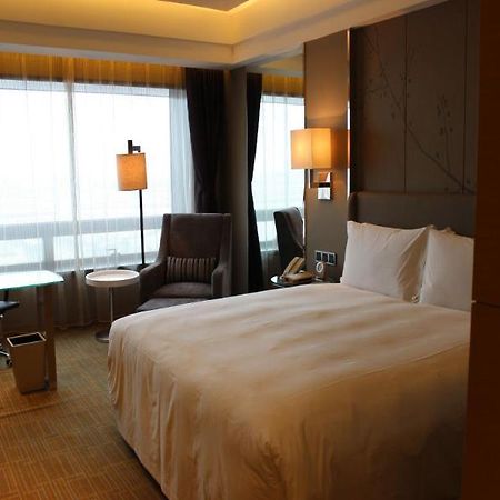Boyue Shanghai Hongqiao Airport Hotel - Air China Exterior photo